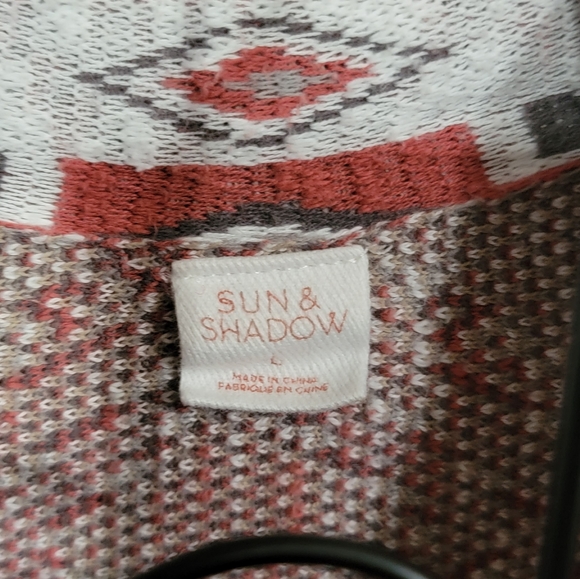 Multi color sweater Size L - Picture 3 of 4